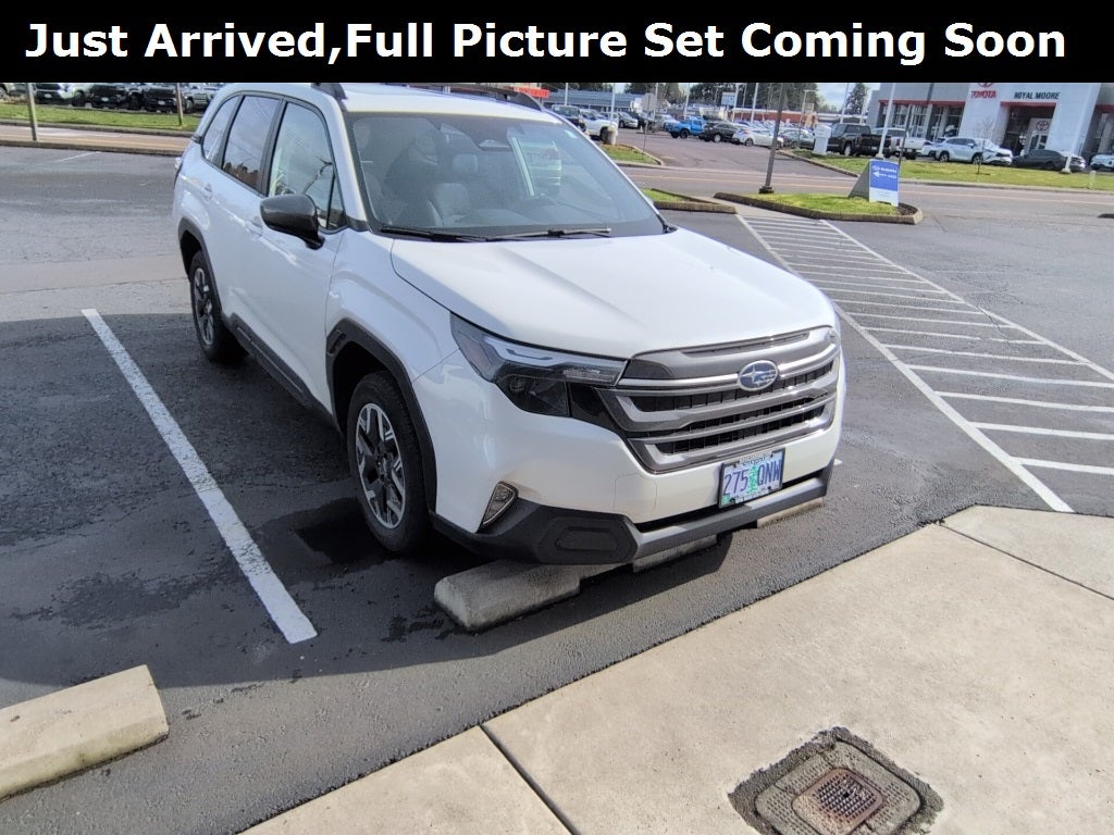 2025 Subaru Forester Premium