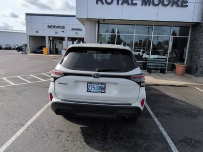 2025 Subaru Forester Premium