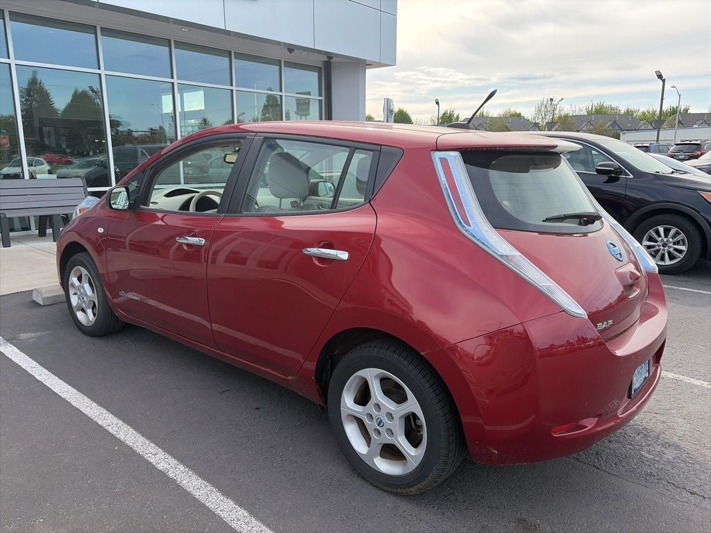 2011 Nissan Leaf SL