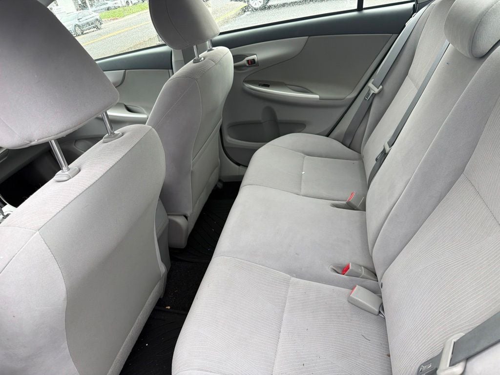 2011 Toyota Corolla LE
