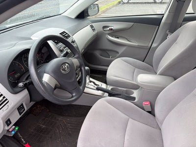 2011 Toyota Corolla LE