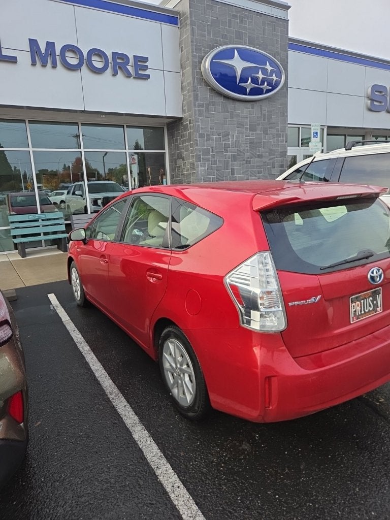 2012 Toyota Prius v Two