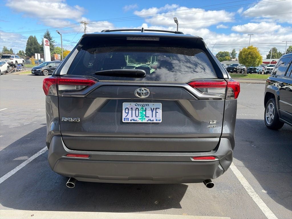 2019 Toyota RAV4 LE
