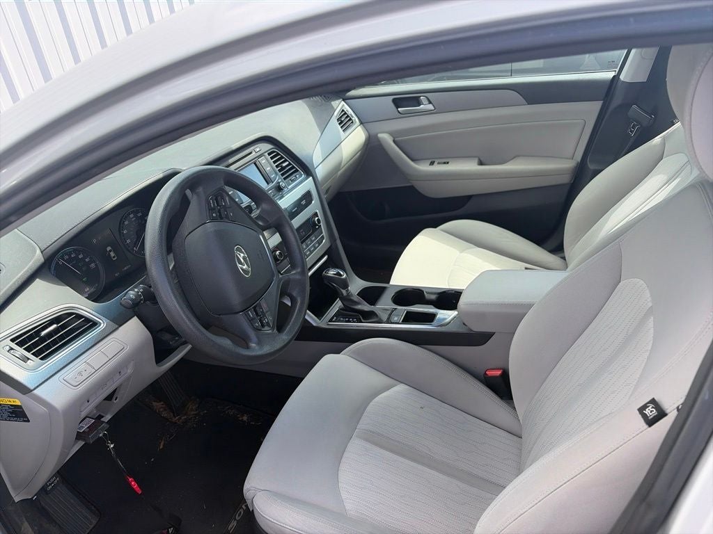 2016 Hyundai Sonata Hybrid SE