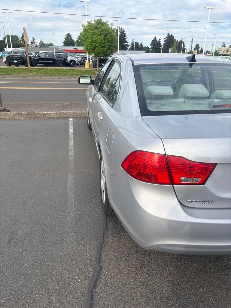 2010 Kia Optima LX