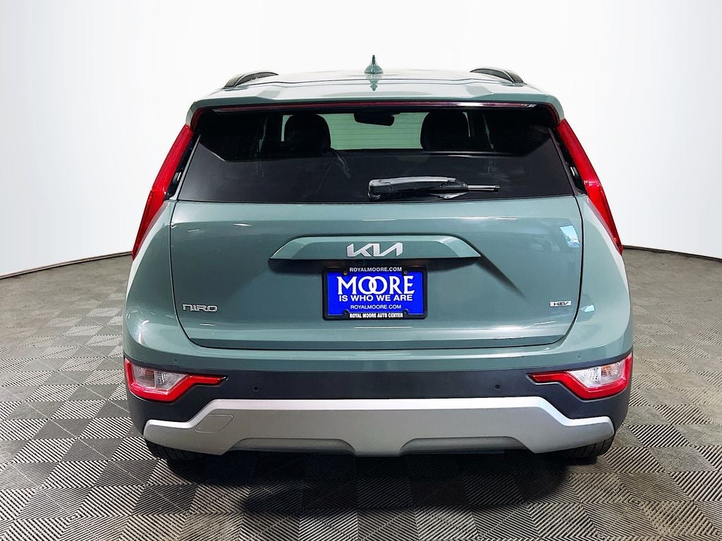 2024 Kia Niro EX