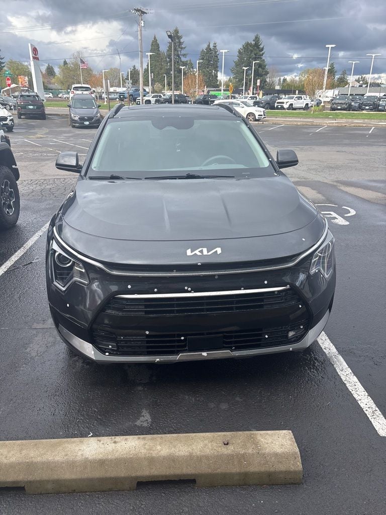 2024 Kia Niro EX Touring