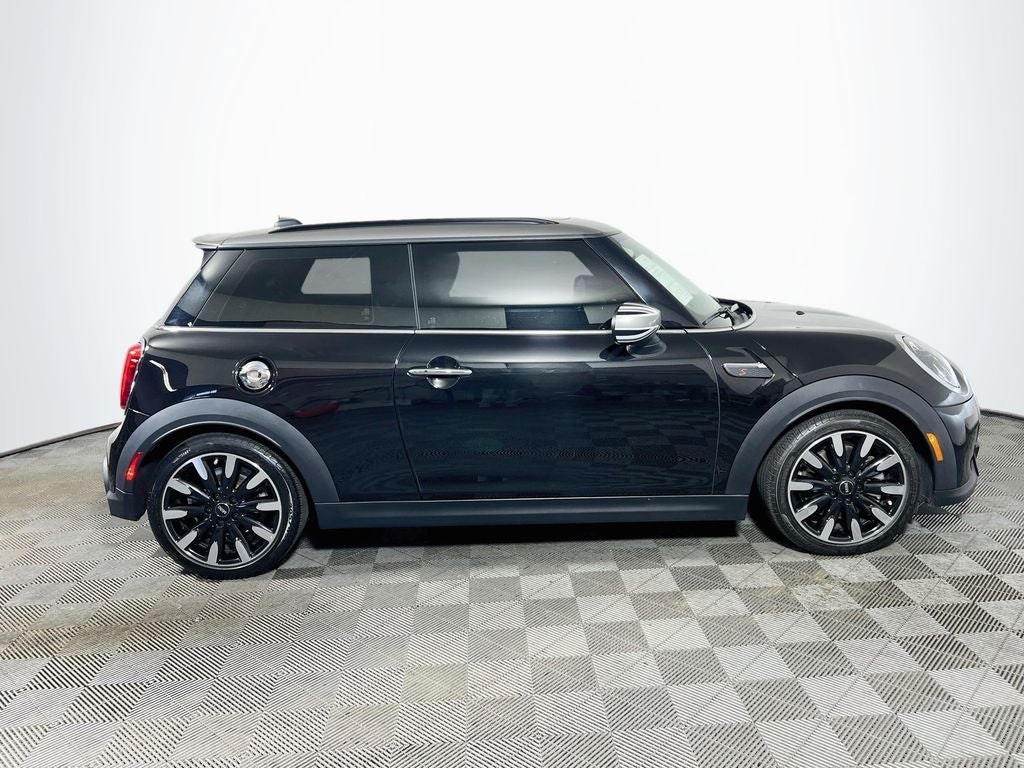 2022 MINI Cooper S Signature