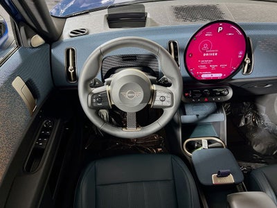 2025 MINI Cooper Countryman Iconic