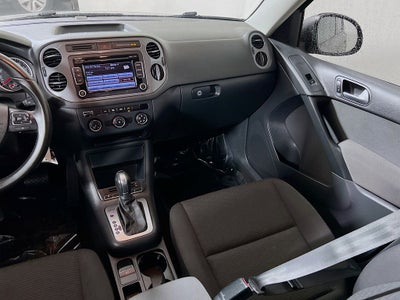 2015 Volkswagen Tiguan S 4Motion