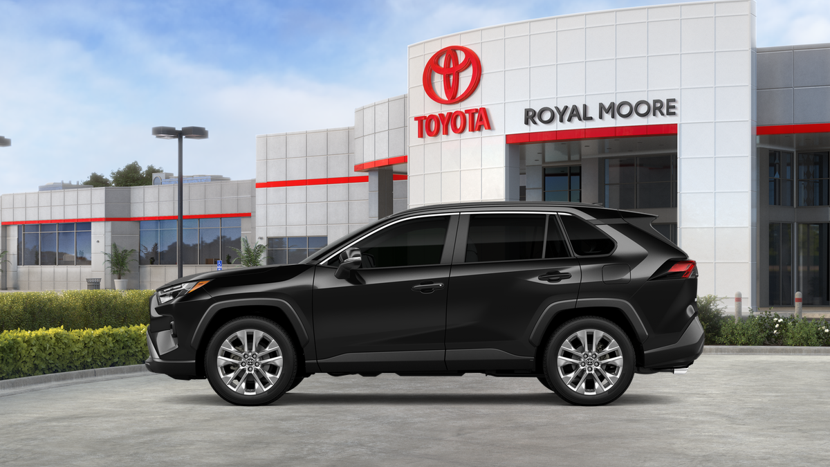 2025 Toyota RAV4 XLE Premium