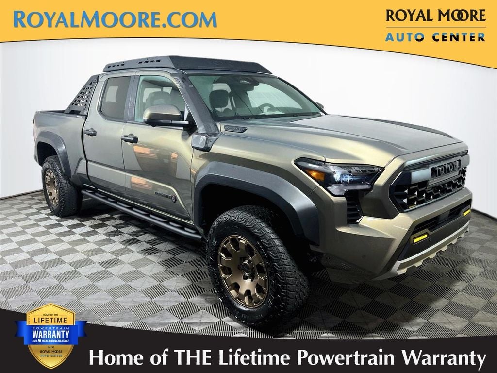 2026 Toyota Tacoma i-FORCE MAX Trailhunter
