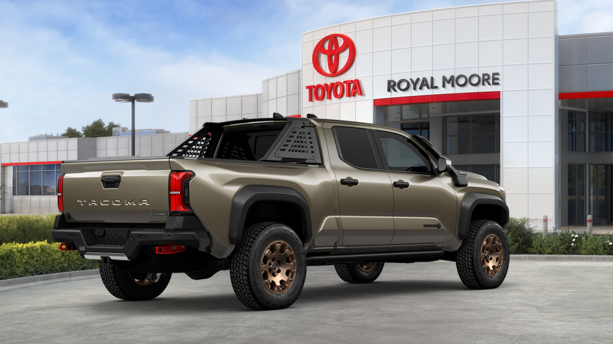 2026 Toyota Tacoma i-FORCE MAX Trailhunter