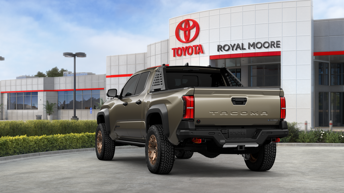 2026 Toyota Tacoma i-FORCE MAX Trailhunter