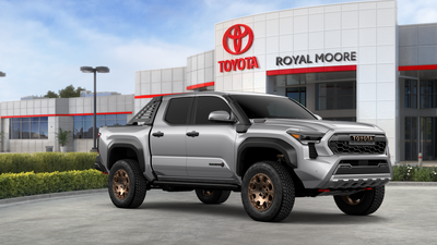 2025 Toyota Tacoma i-FORCE MAX Trailhunter
