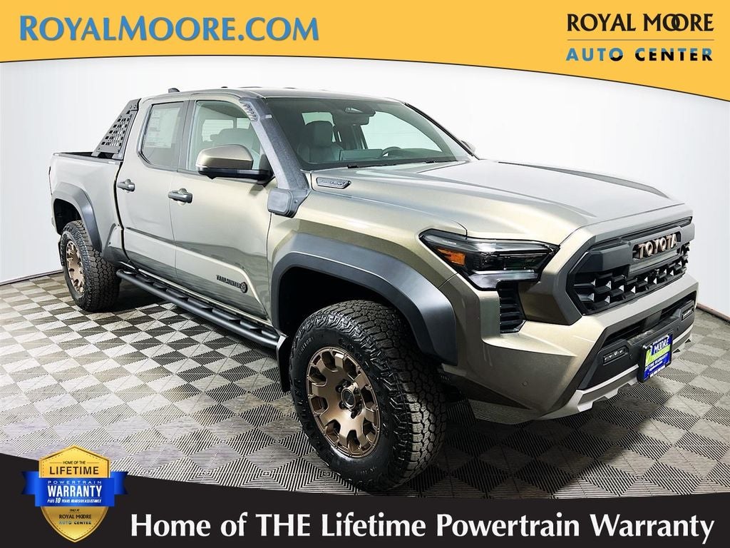 2026 Toyota Tacoma i-FORCE MAX Trailhunter