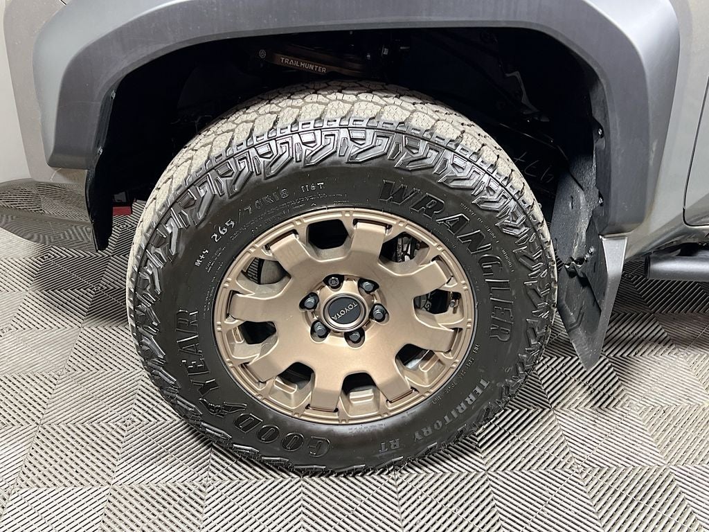 2026 Toyota Tacoma i-FORCE MAX Trailhunter