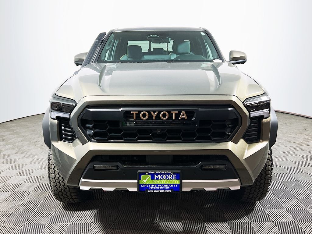 2026 Toyota Tacoma i-FORCE MAX Trailhunter