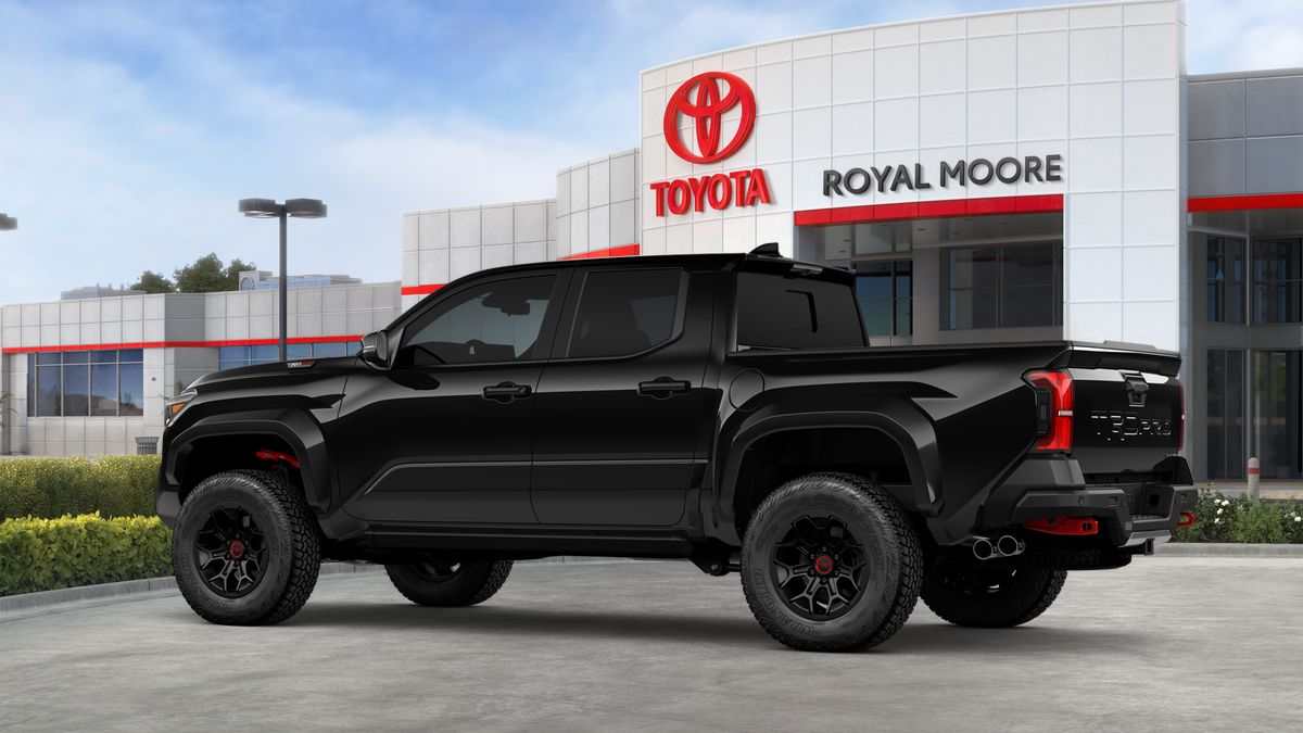 2026 Toyota Tacoma i-FORCE MAX TRD Pro