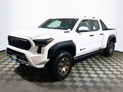 2026 Toyota Tacoma i-FORCE MAX Trailhunter