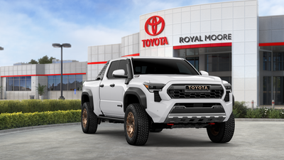 2026 Toyota Tacoma i-FORCE MAX Trailhunter