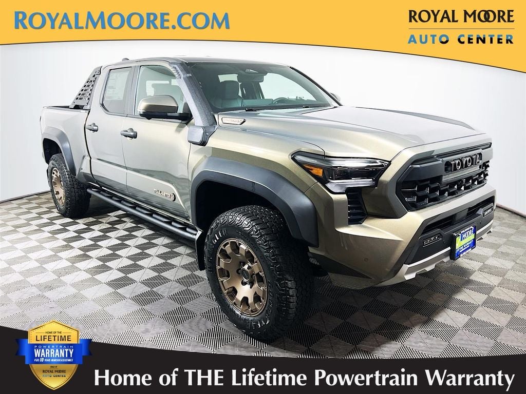 2026 Toyota Tacoma i-FORCE MAX Trailhunter