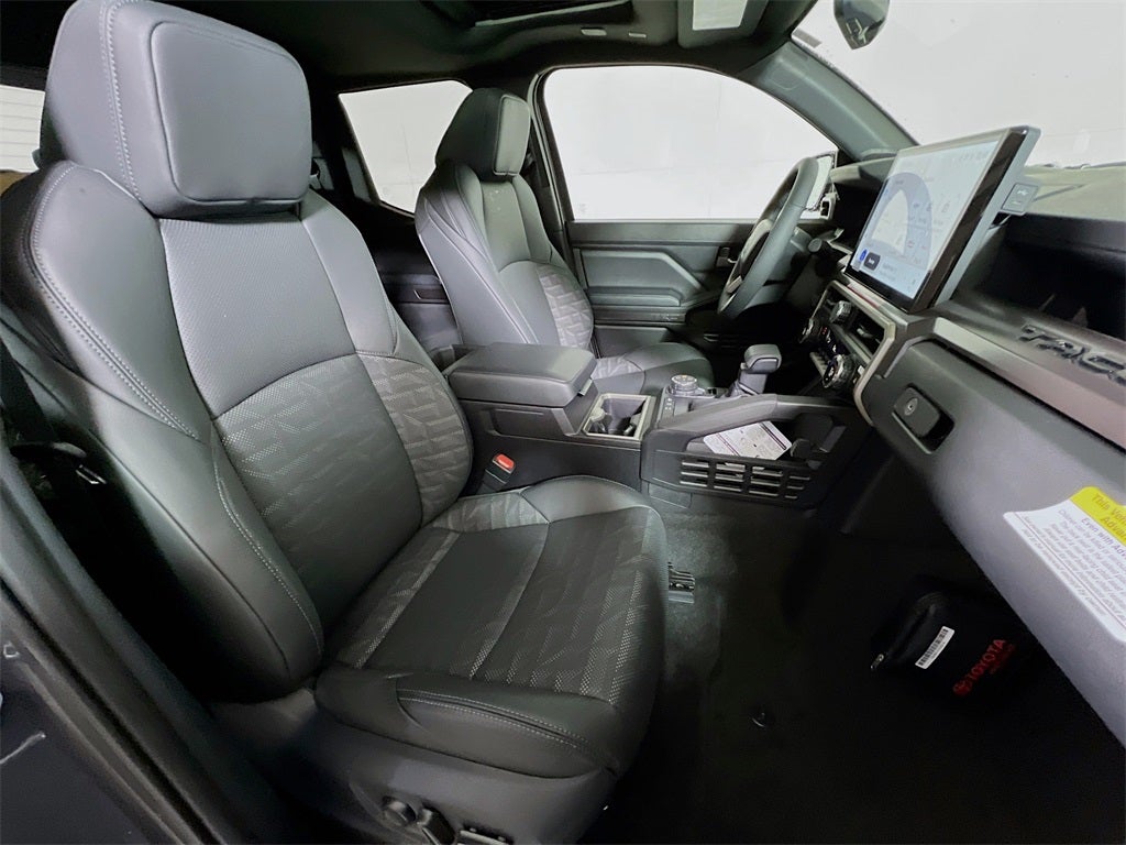 2026 Toyota Tacoma i-FORCE MAX TRD Off-Road i-FORCE MAX