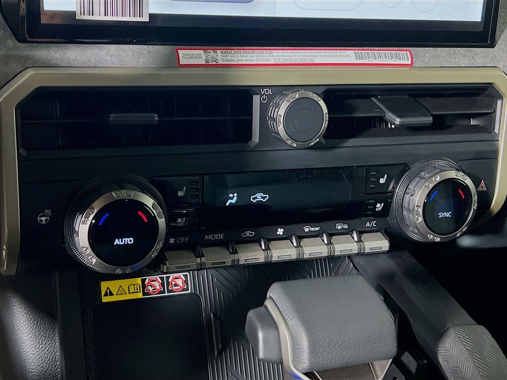 2026 Toyota Tacoma i-FORCE MAX Trailhunter