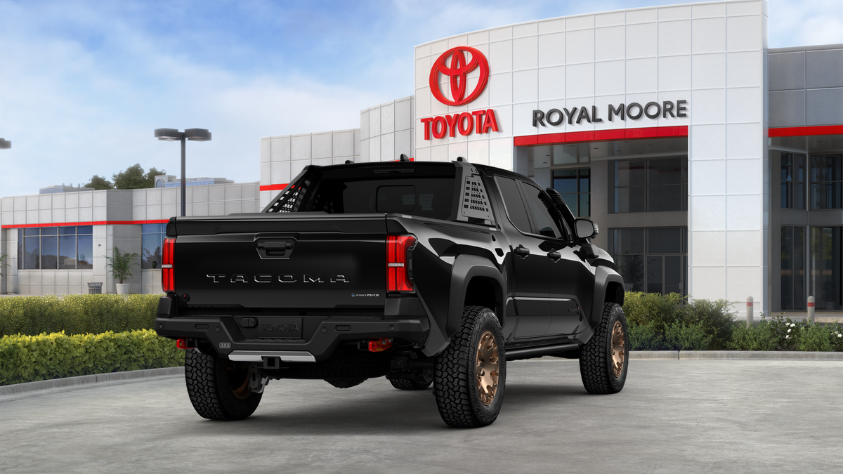 2026 Toyota Tacoma i-FORCE MAX Trailhunter