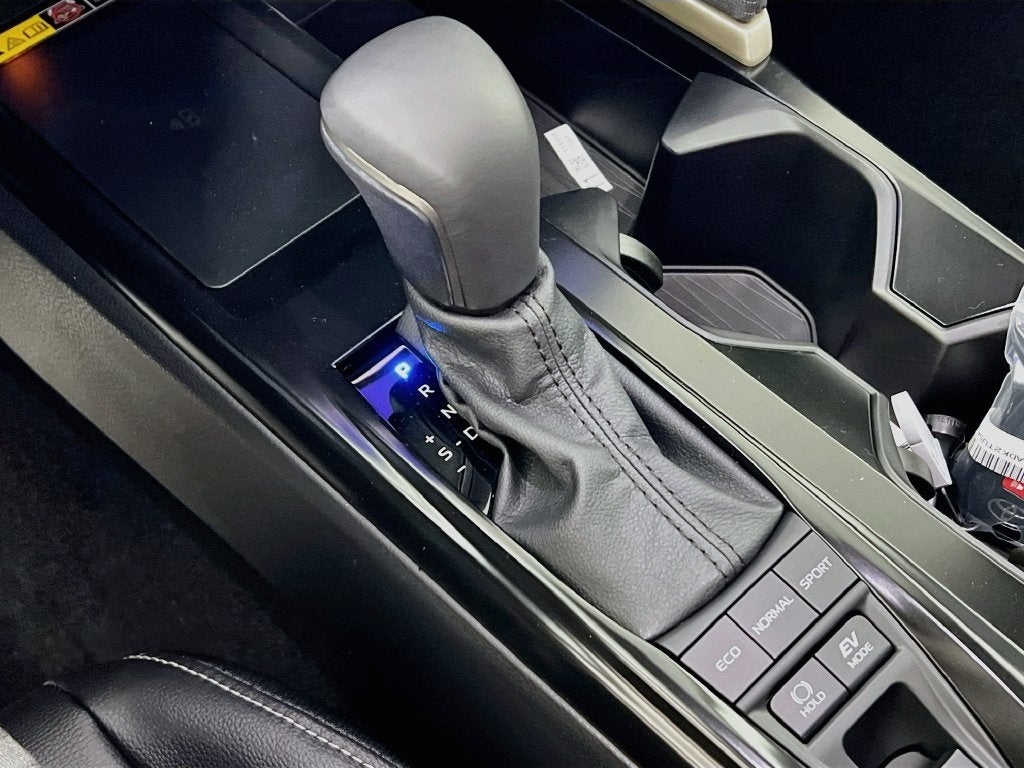 2026 Toyota Camry SE Nightshade S