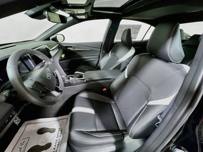 2026 Toyota Camry SE Nightshade S