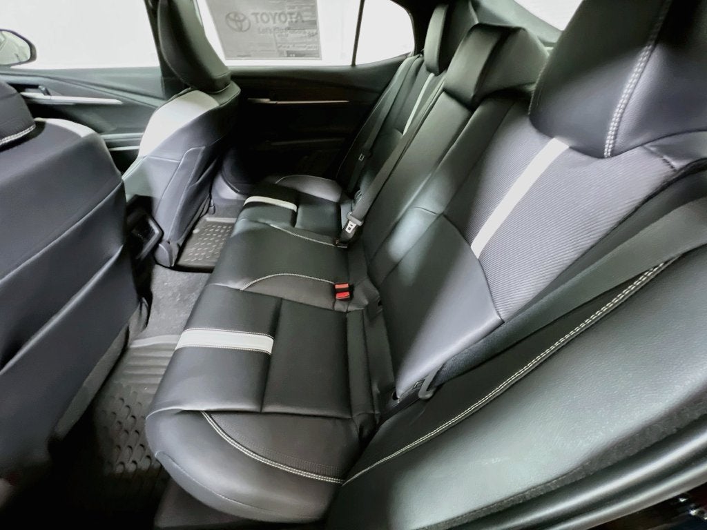 2026 Toyota Camry SE Nightshade S