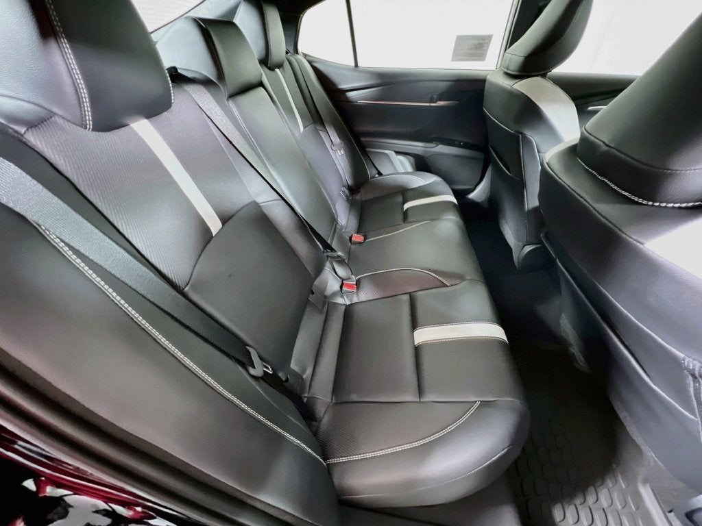 2026 Toyota Camry SE Nightshade S