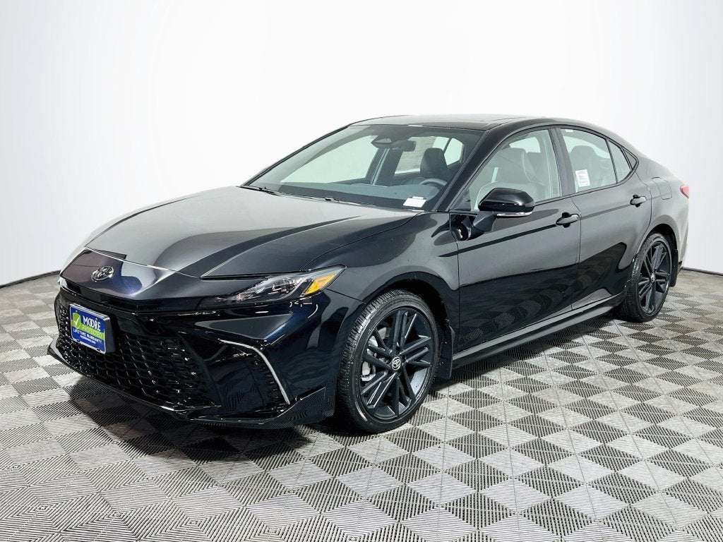 2026 Toyota Camry SE Nightshade S