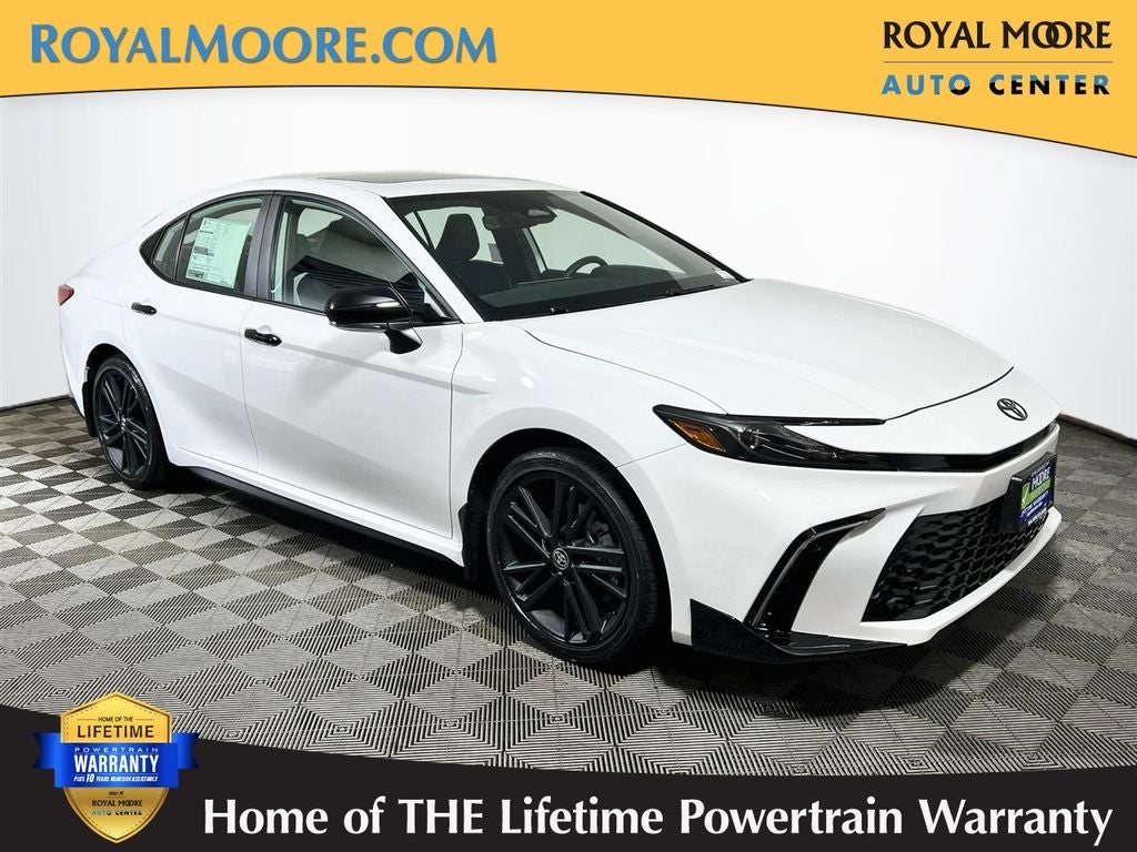 2026 Toyota Camry SE Nightshade S
