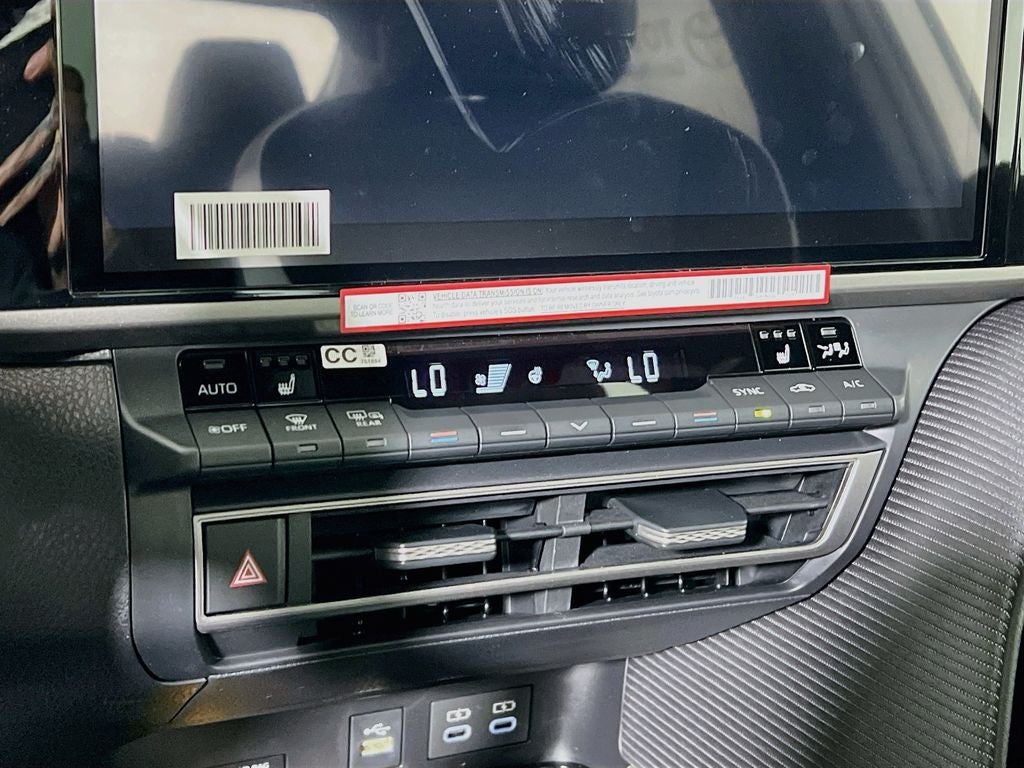 2026 Toyota Camry SE Nightshade S