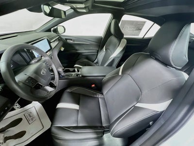 2026 Toyota Camry SE Nightshade S
