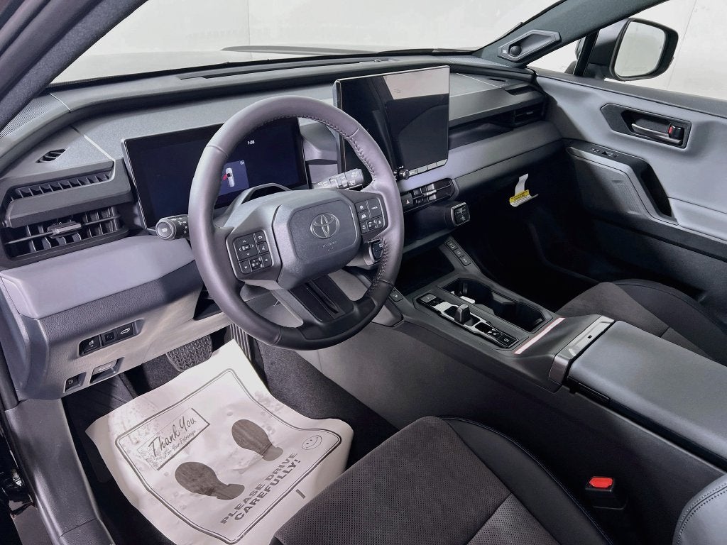 2026 Toyota RAV4 XSE S