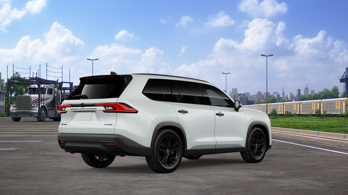 2026 Toyota Grand Highlander Hybrid Hybrid Nightshade