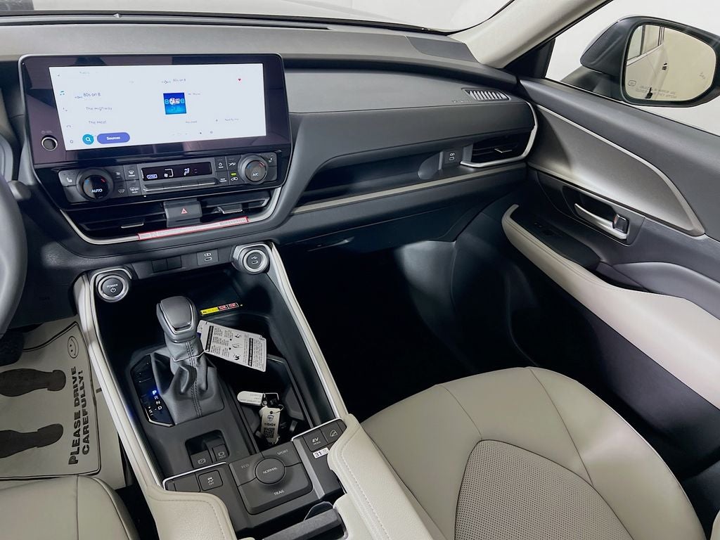 2026 Toyota Grand Highlander Hybrid Hybrid XLE