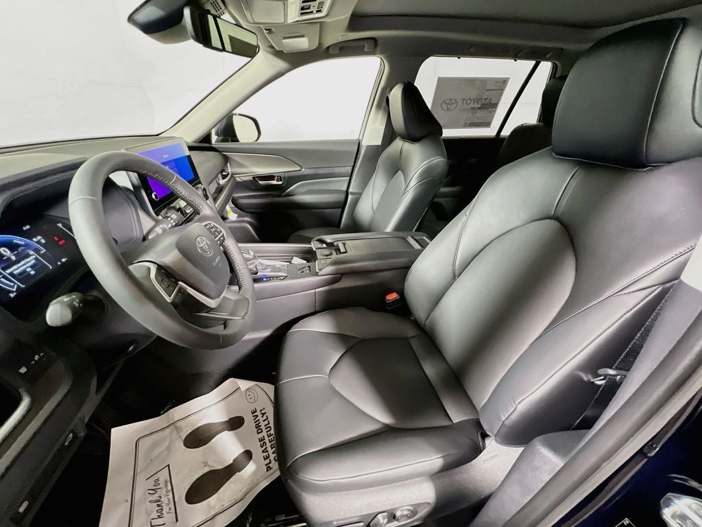 2026 Toyota Grand Highlander Hybrid XLE S