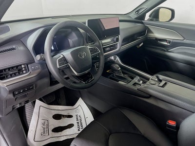 2026 Toyota Grand Highlander Hybrid Nightshade Edition S