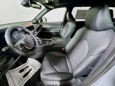 2026 Toyota Grand Highlander Hybrid Nightshade Edition S