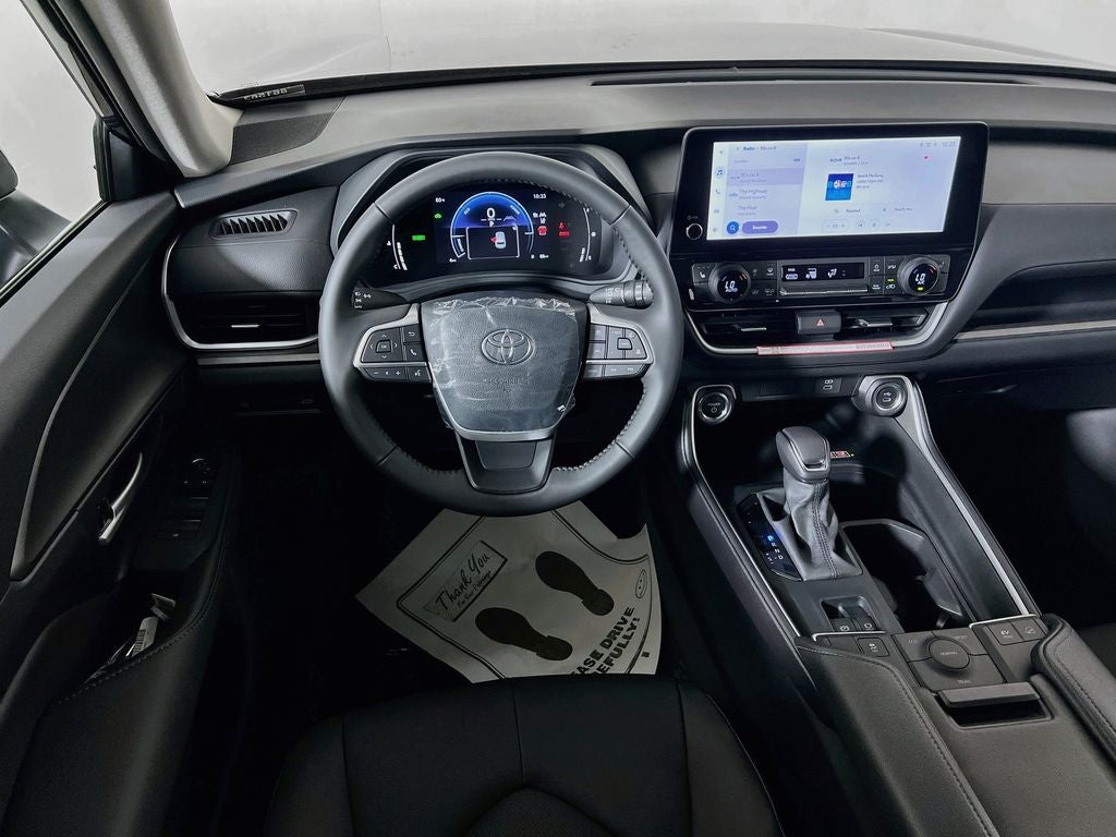 2026 Toyota Grand Highlander Hybrid XLE D