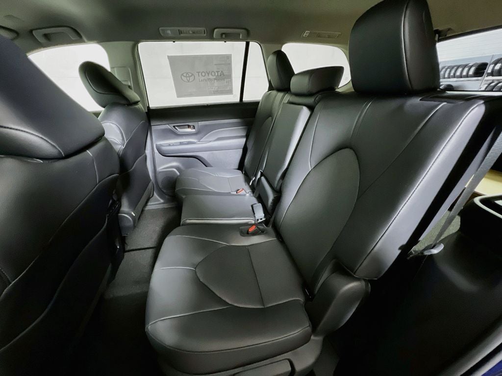 2026 Toyota Grand Highlander Hybrid XLE D