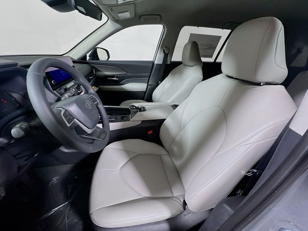 2026 Toyota Grand Highlander Hybrid Hybrid XLE