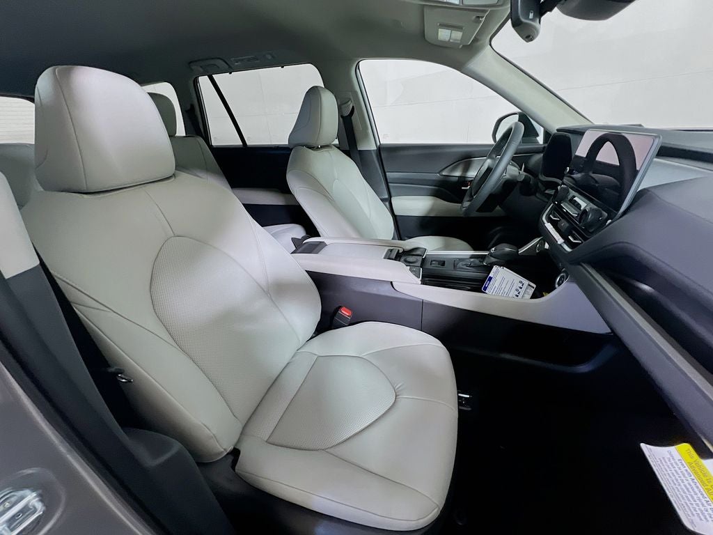 2026 Toyota Grand Highlander Hybrid Hybrid XLE