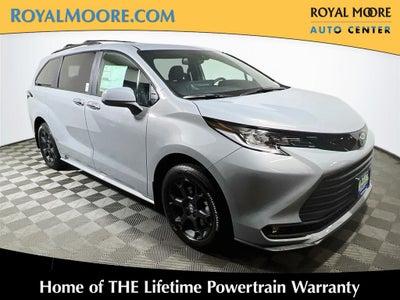 2026 Toyota Sienna Woodland Edition S