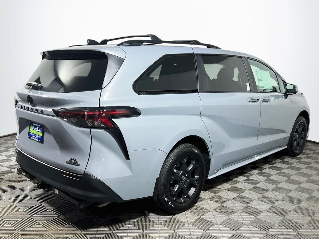 2026 Toyota Sienna Woodland Edition S