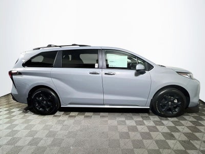 2026 Toyota Sienna Woodland Edition S